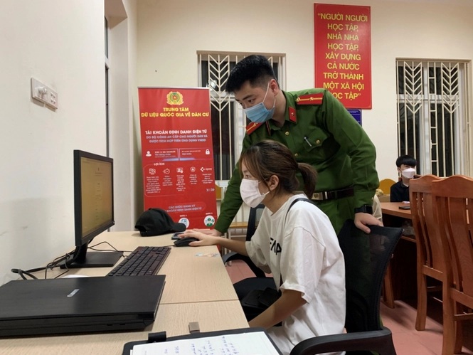 Bổ sung rõ hơn về quy trình xử lý hồ sơ cư trú - Ảnh 1.