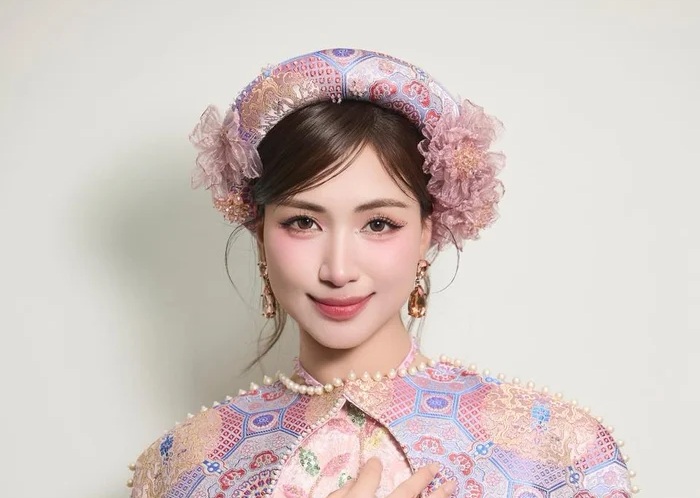 Ca sĩ Hòa Minzy ủng hộ 300 triệu đồng cho bà con vùng lũ Nghệ An - Ảnh 2.