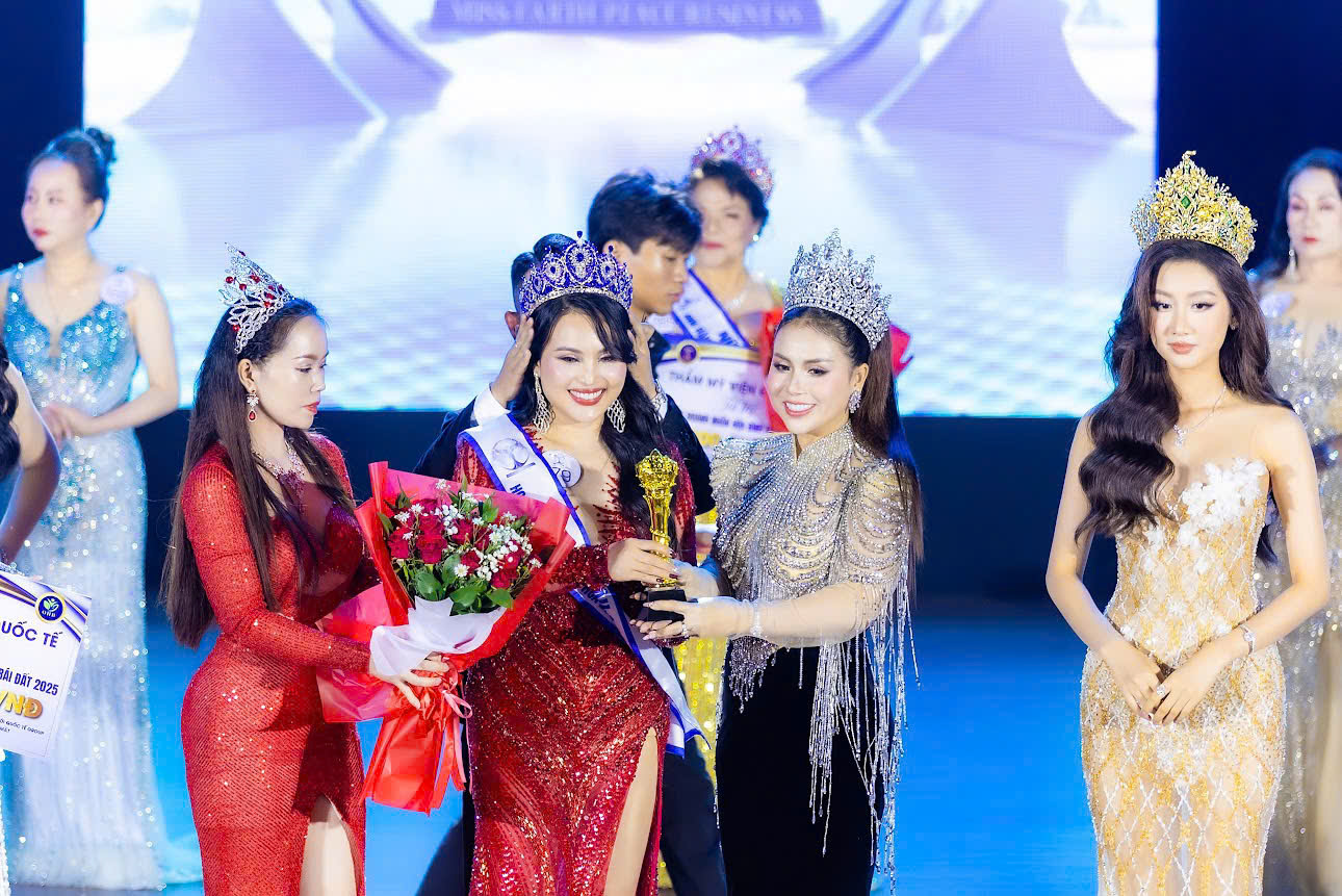 Lê Thị Thuý Kiều giành giải Á hậu Doanh nhân Hoà bình Trái đất- Ảnh 7. Lê Thị Thuý Kiều giành giải Á hậu Doanh nhân Hoà bình Trái đất- Ảnh 7.