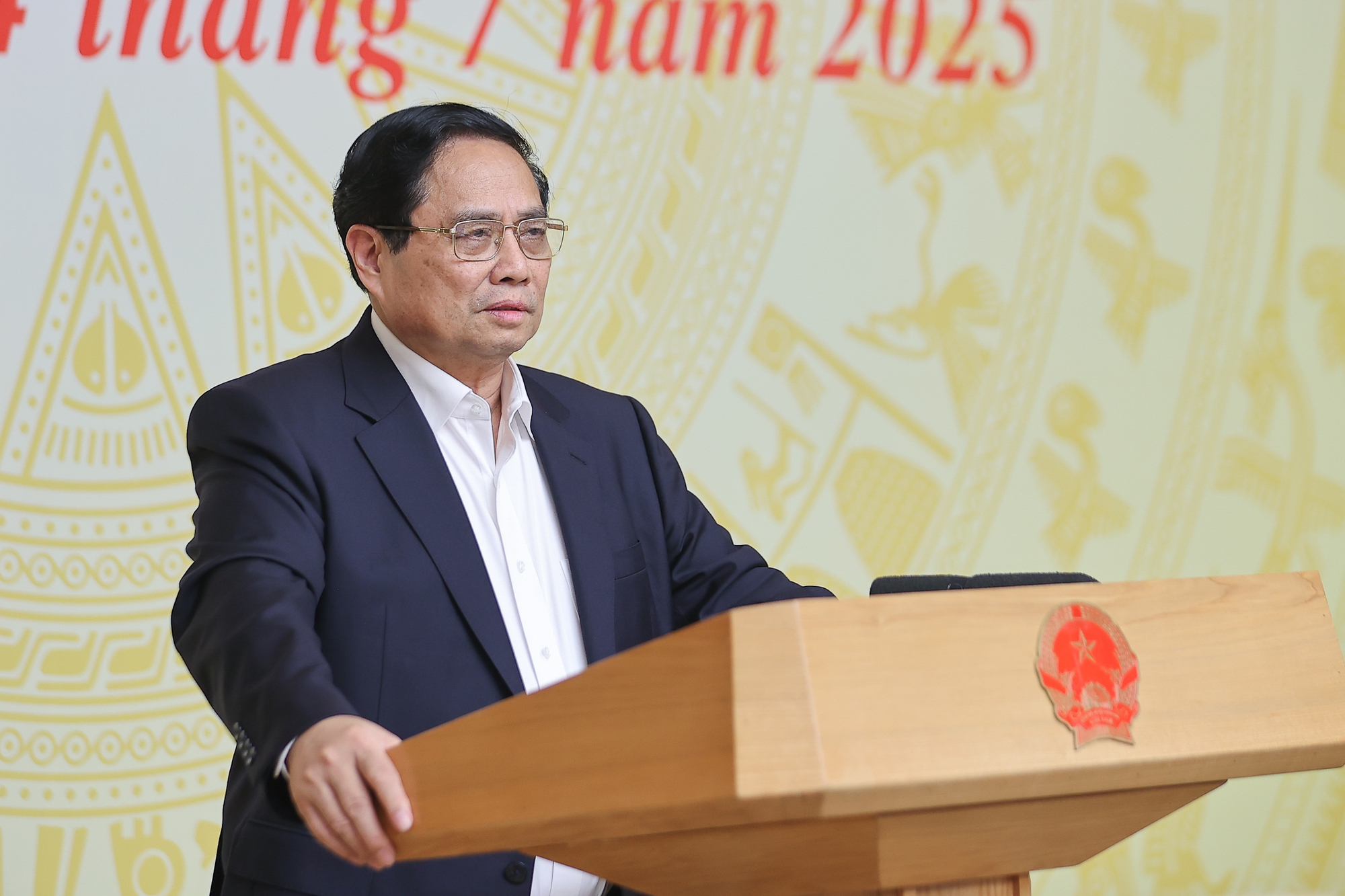 Chủ tịch xã, phường, đặc khu là tư lệnh phòng chống thiên tai tại chỗ - Ảnh 1.