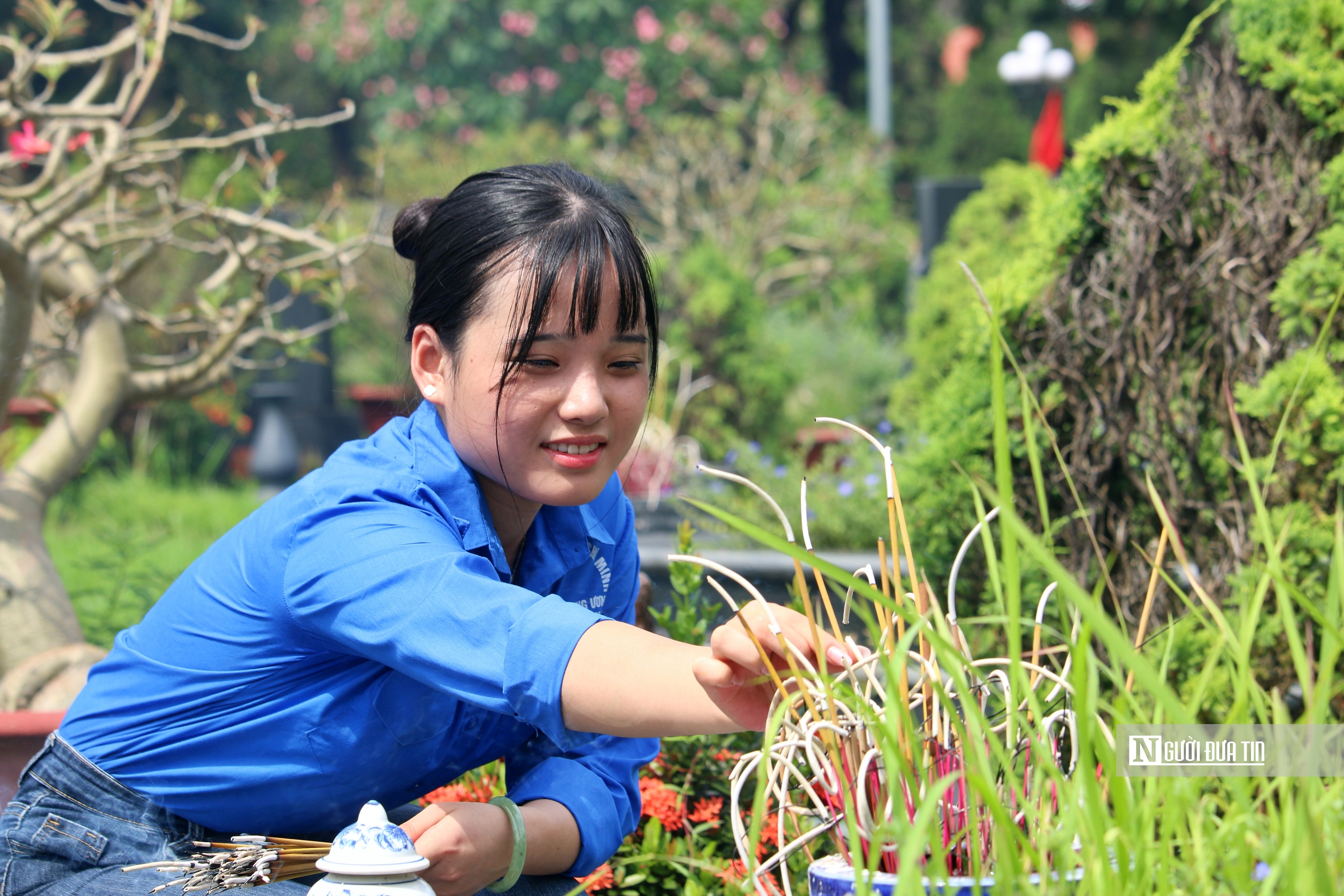 Đoàn Thanh niên Hội Luật gia Việt Nam tưởng niệm các anh hùng liệt sĩ dịp 27/7 - Ảnh 5.