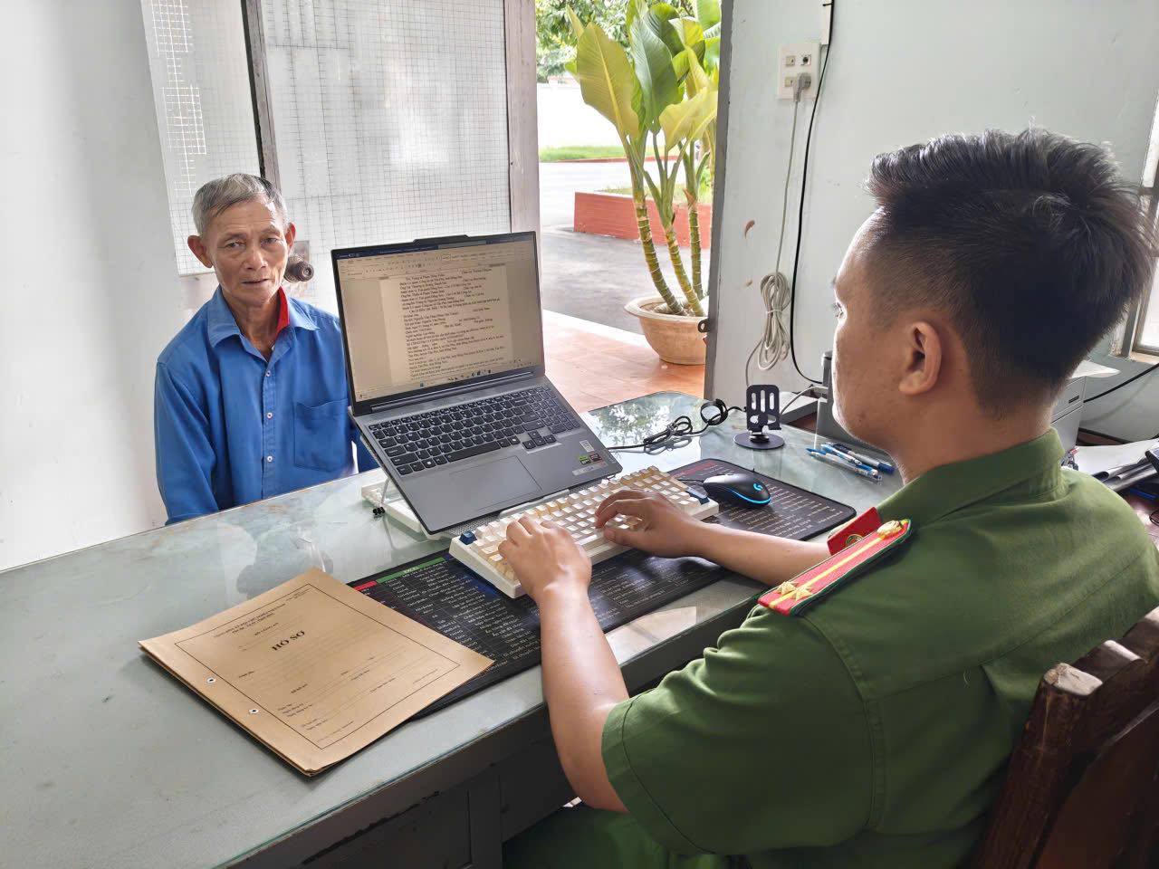 Đối tượng trốn truy nã bị bắt sau 38 năm “biến hóa” tên họ- Ảnh 1.