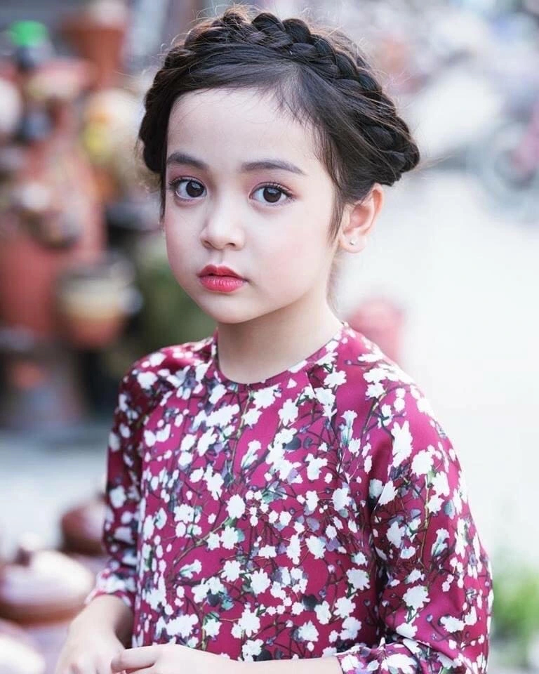 "Công chúa nước mắt" Chu Diệp Anh, 14 tuổi là tiểu mỹ nhân càng ngắm càng say - Ảnh 1.