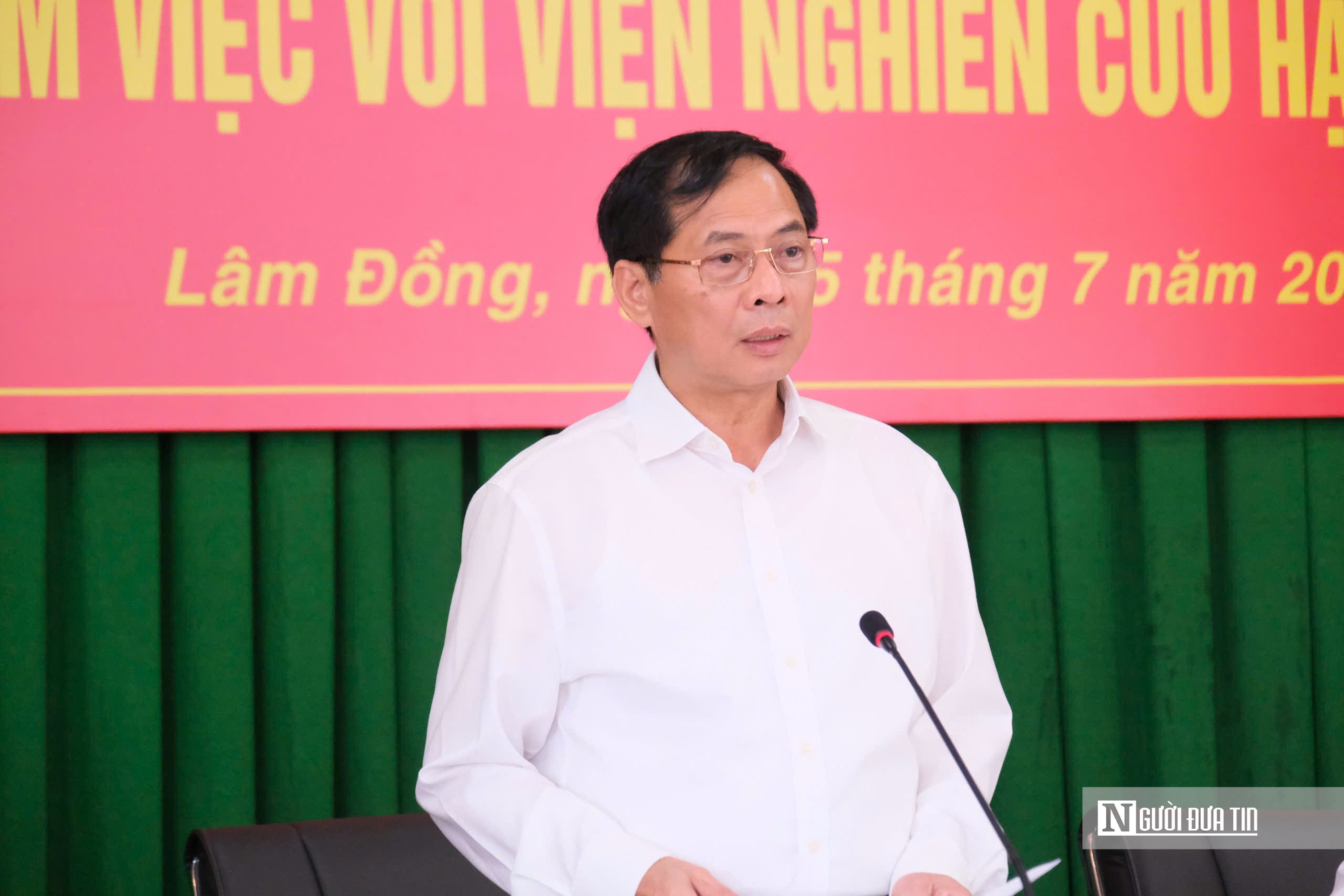 Phó Thủ tướng Bùi Thanh Sơn làm việc với Viện Nghiên cứu hạt nhân tại tỉnh Lâm Đồng - Ảnh 2.