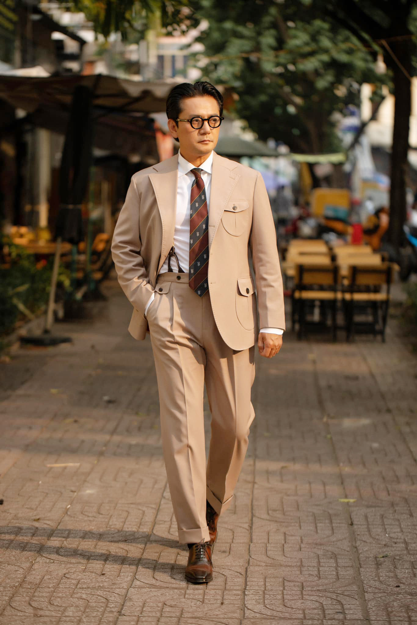 "Jang Dong Gun màn ảnh Việt" Trương Minh Cường gây bất ngờ với khả năng ca hát- Ảnh 1. "Jang Dong Gun màn ảnh Việt" Trương Minh Cường gây bất ngờ với khả năng ca hát- Ảnh 1.