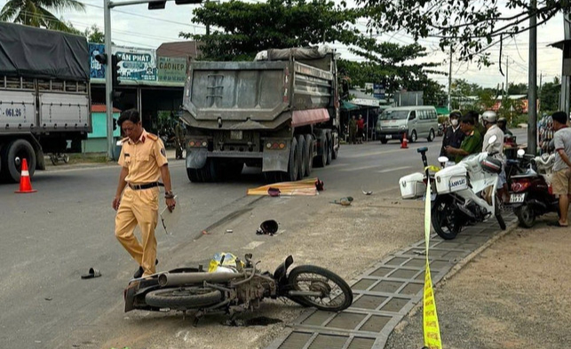 Tài xế xe đầu kéo dương tính với ma túy, tông tử vong bé trai 12 tuổi- Ảnh 1.