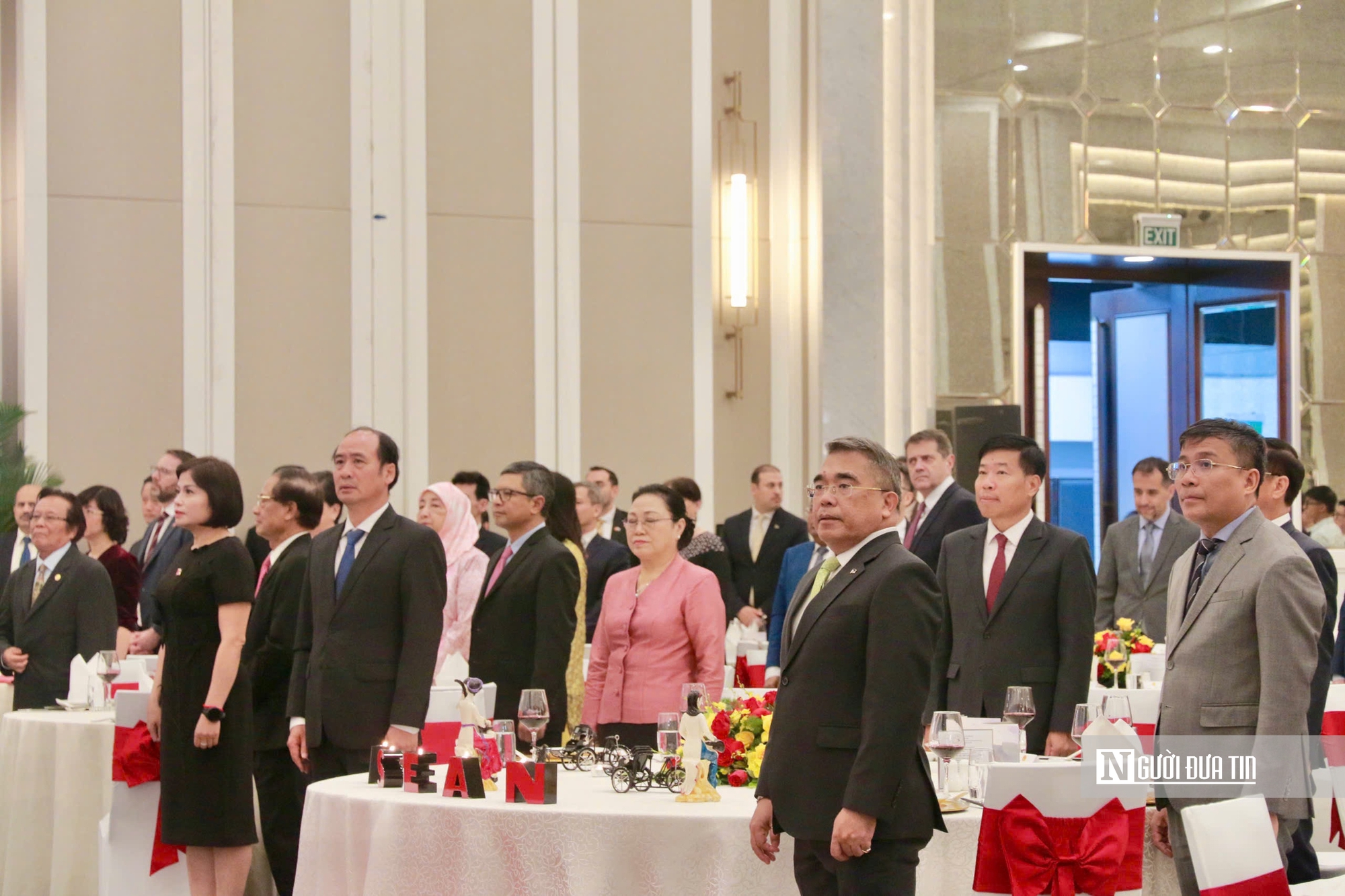 Tiệc chiêu đãi kỷ niệm 30 năm Việt Nam gia nhập ASEAN- Ảnh 1. Tiệc chiêu đãi kỷ niệm 30 năm Việt Nam gia nhập ASEAN- Ảnh 1.