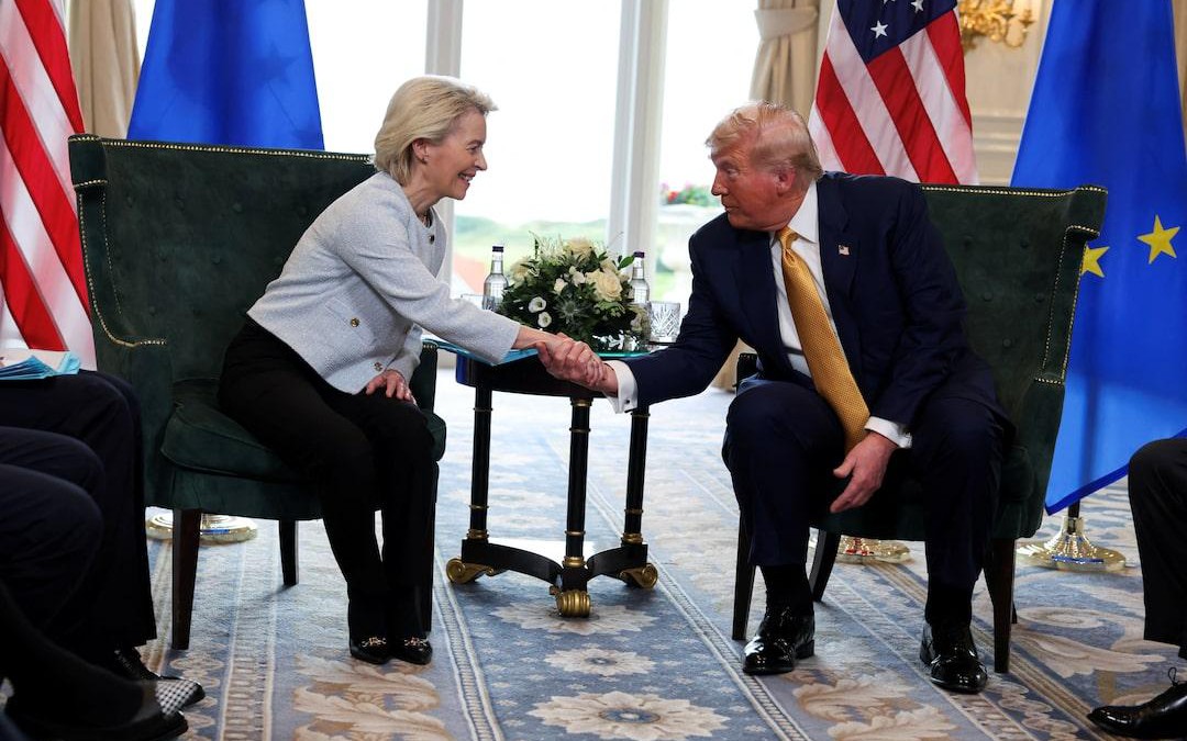 Tổng thống Trump “lo lắng”, thúc đẩy Mỹ tăng viện trợ cho Gaza - Ảnh 1.