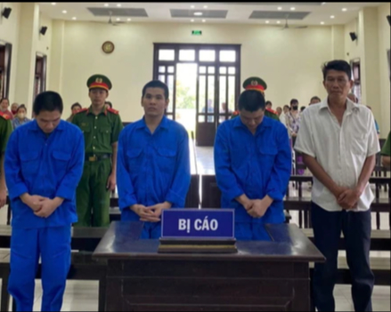 Tây Ninh: 4 người lãnh án tù vì đánh người tử vong sau mâu thuẫn ánh đèn xe- Ảnh 1.
