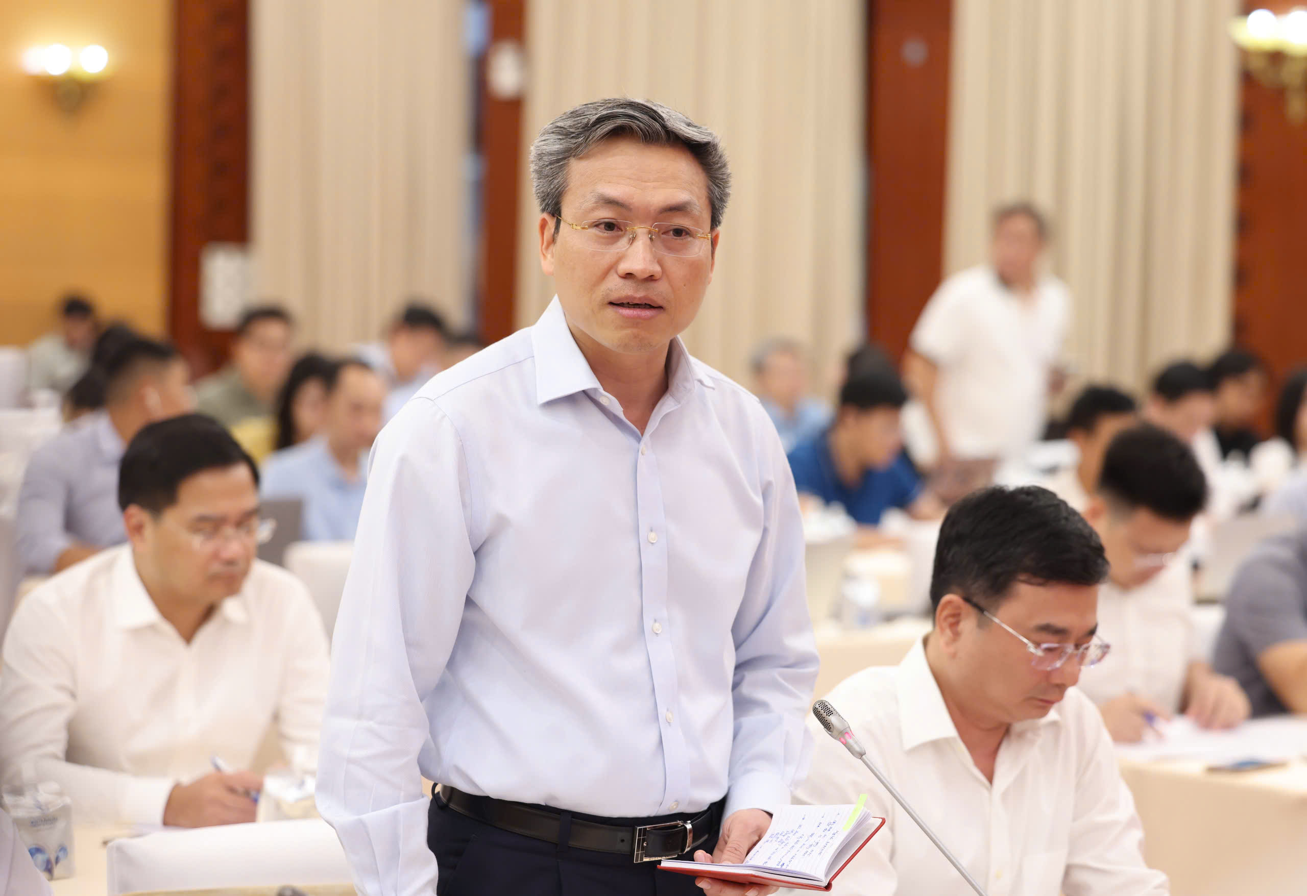 Bộ Công an thông tin vụ sữa giả HIUP, dầu ăn động vật "biến" thành dầu ăn cho người- Ảnh 1.