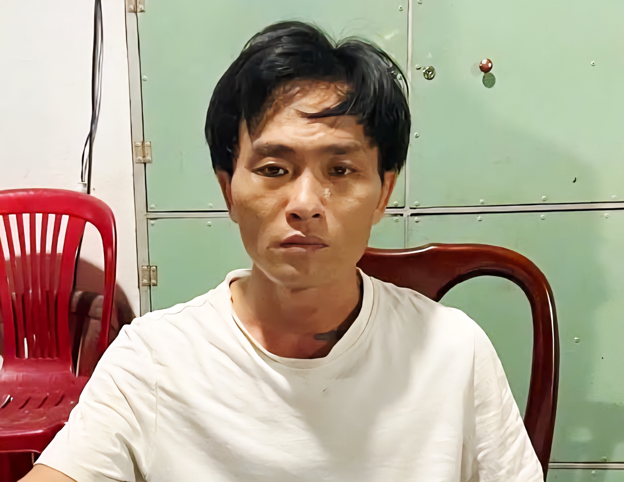 Triệt phá tụ điểm ma túy nằm sâu trong rừng cao su ở Đồng Nai- Ảnh 2. Triệt phá tụ điểm ma túy nằm sâu trong rừng cao su ở Đồng Nai- Ảnh 2.