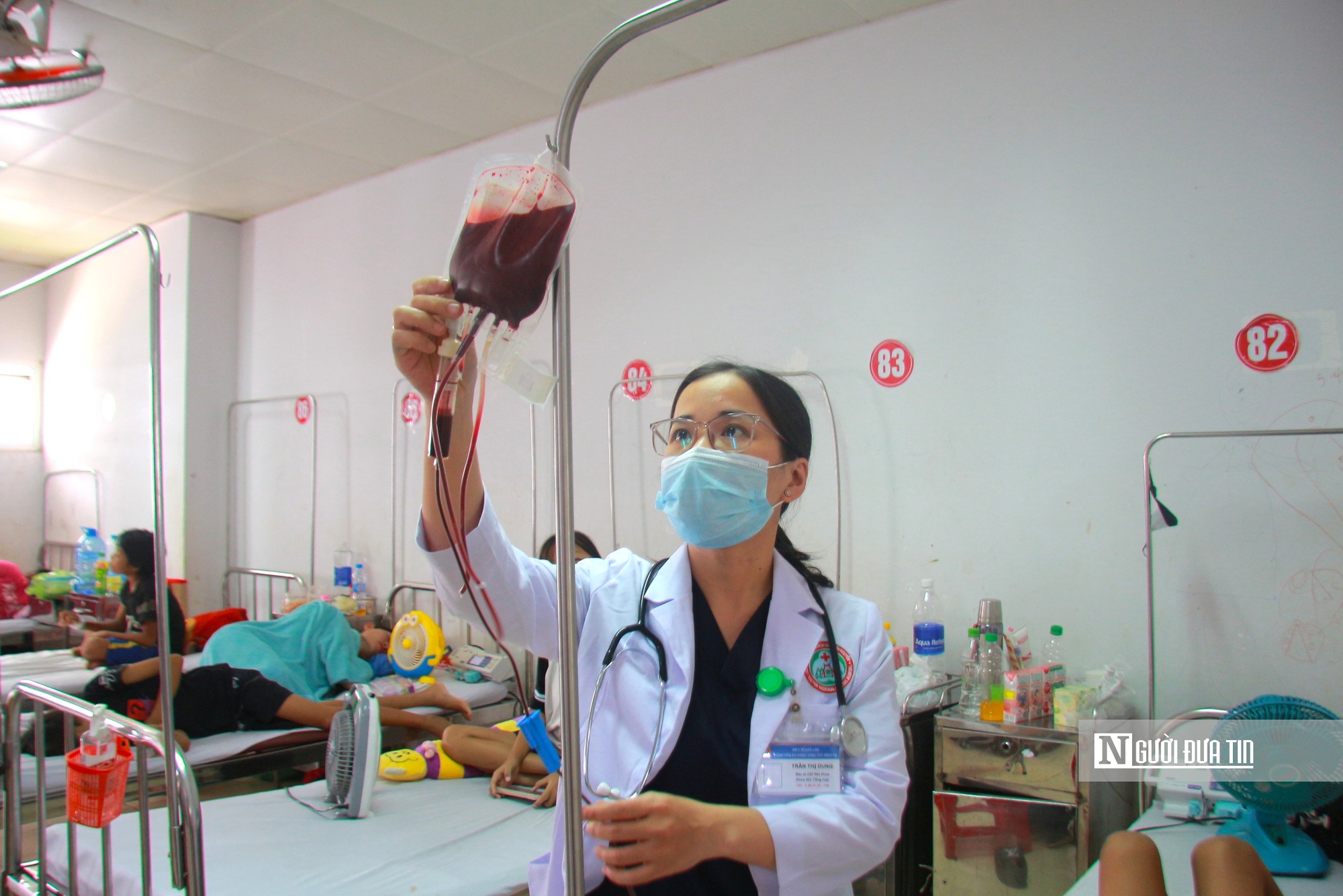 Những đứa trẻ sống nhờ những giọt máu hồng - Ảnh 3.