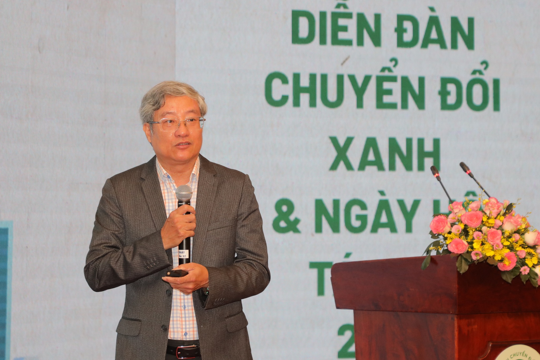 Tp.HCM thúc đẩy chuyển đổi xanh đặt doanh nghiệp tư nhân là trụ cột, thể chế cần đột phá- Ảnh 4. Tp.HCM thúc đẩy chuyển đổi xanh đặt doanh nghiệp tư nhân là trụ cột, thể chế cần đột phá- Ảnh 4.