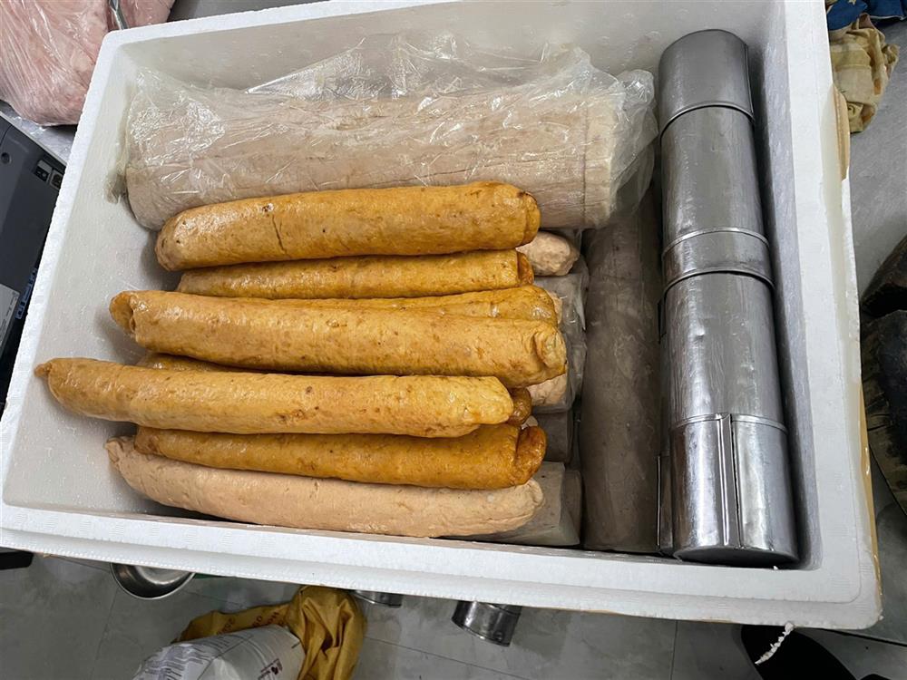 Tiêu thụ 15 gram có thể gây tử vong, chất này "ẩn náu" trong nhiều loại thực phẩm, nhiều người không biết - Ảnh 2.