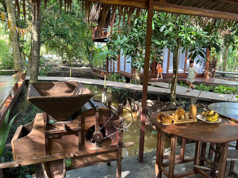 Diễn viên Vân Trang: Ở biệt thự 1000m2, bà chủ khu du lịch sinh thái, hạnh phúc viên mãn- Ảnh 11. Diễn viên Vân Trang: Ở biệt thự 1000m2, bà chủ khu du lịch sinh thái, hạnh phúc viên mãn- Ảnh 11.