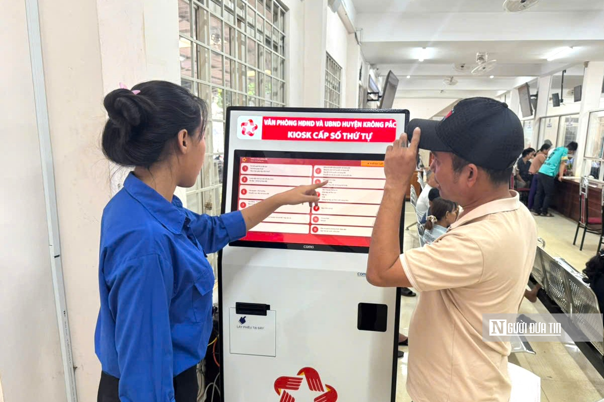 “Cánh tay đắc lực” hỗ trợ vận hành chính quyền 2 cấp ở Đắk Lắk- Ảnh 6. “Cánh tay đắc lực” hỗ trợ vận hành chính quyền 2 cấp ở Đắk Lắk- Ảnh 6.