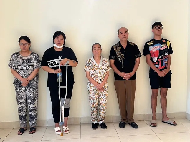 Giang hồ cộm cán Hạnh 'sự' bị bắt- Ảnh 2. Giang hồ cộm cán Hạnh 'sự' bị bắt- Ảnh 2.