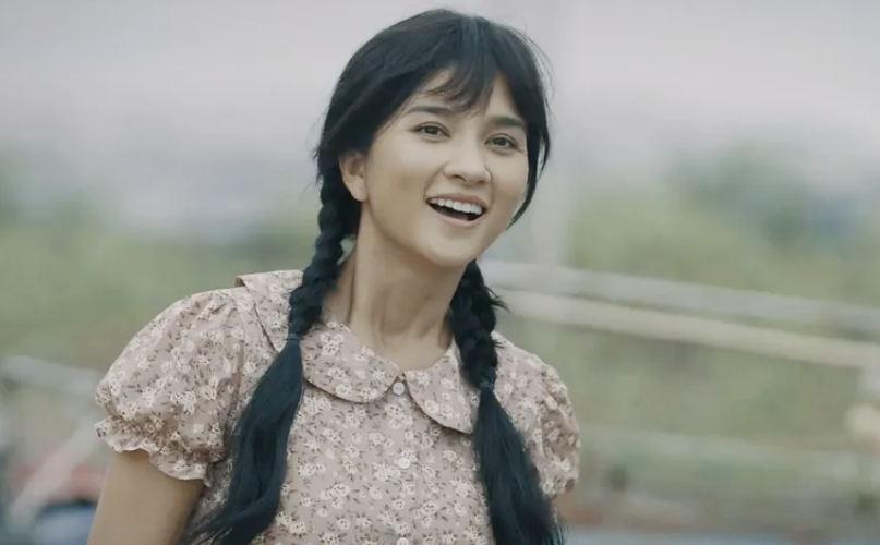 NSƯT Kim Tuyến với vẻ đẹp "không tuổi", làm mẹ đơn thân ở tuổi 21, U40 vẫn lẻ bóng- Ảnh 6. NSƯT Kim Tuyến với vẻ đẹp "không tuổi", làm mẹ đơn thân ở tuổi 21, U40 vẫn lẻ bóng- Ảnh 6.