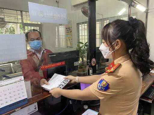 Quảng Ngãi cấp song song biển số xe 76 và 82- Ảnh 1. Quảng Ngãi cấp song song biển số xe 76 và 82- Ảnh 1.