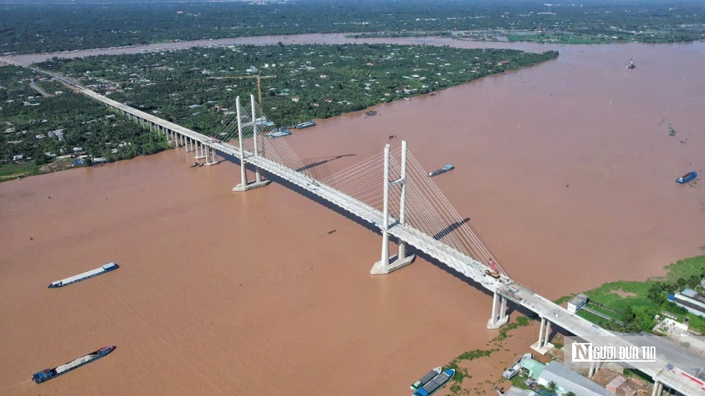 Thêm một “mạch nối” quan trọng cho đồng bằng sông Cửu Long sắp chính thức vận hành- Ảnh 1. Thêm một “mạch nối” quan trọng cho đồng bằng sông Cửu Long sắp chính thức vận hành- Ảnh 1.