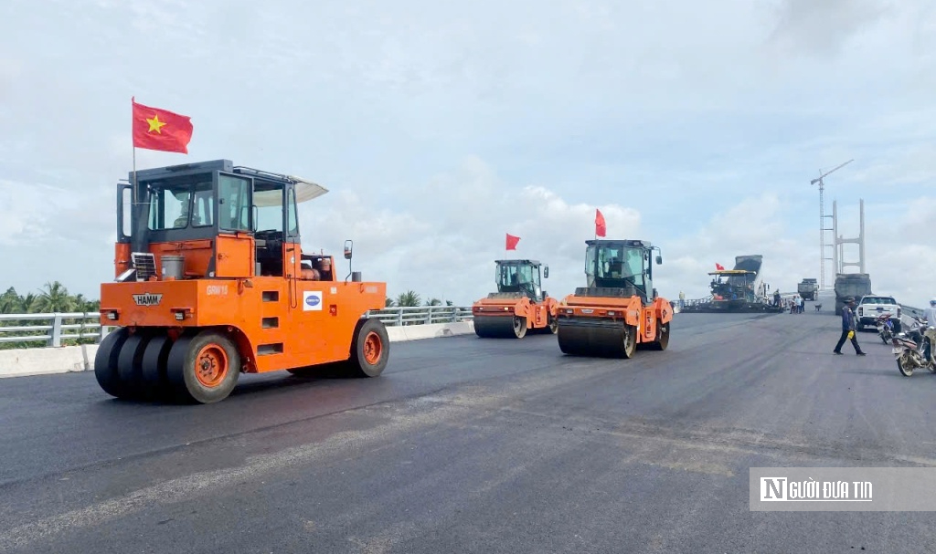 Thêm một “mạch nối” quan trọng cho đồng bằng sông Cửu Long sắp chính thức vận hành- Ảnh 3. Thêm một “mạch nối” quan trọng cho đồng bằng sông Cửu Long sắp chính thức vận hành- Ảnh 3.