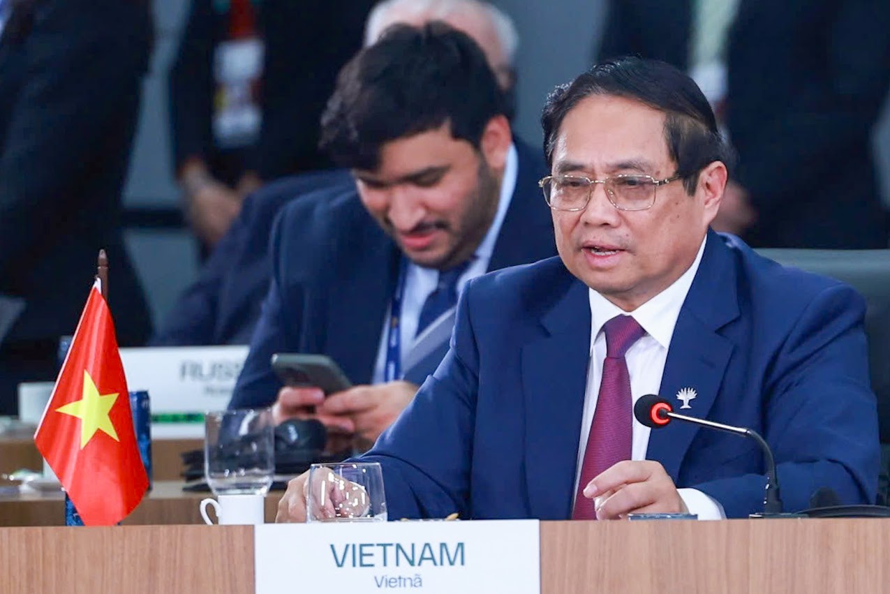 Thủ tướng nêu 3 đề xuất quan trọng tại Phiên thảo luận cấp cao BRICS mở rộng- Ảnh 2. Thủ tướng nêu 3 đề xuất quan trọng tại Phiên thảo luận cấp cao BRICS mở rộng- Ảnh 2.
