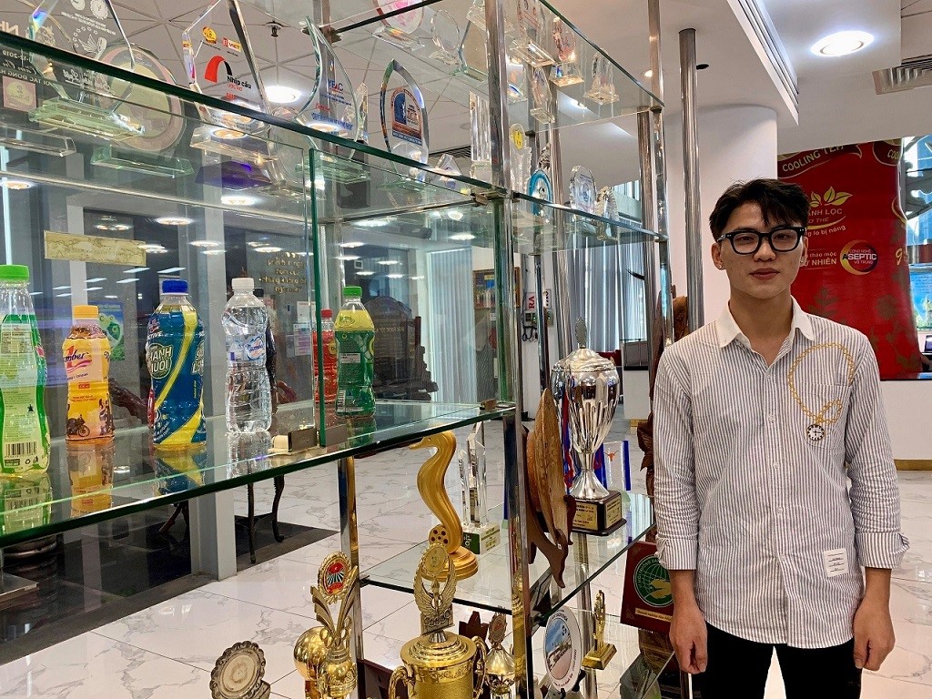 Uống Trà Xanh Không Độ ngay hôm nay để trúng hơn 800.000 giải thưởng tổng trị giá 10 tỷ đồng- Ảnh 5. Uống Trà Xanh Không Độ ngay hôm nay để trúng hơn 800.000 giải thưởng tổng trị giá 10 tỷ đồng- Ảnh 5.