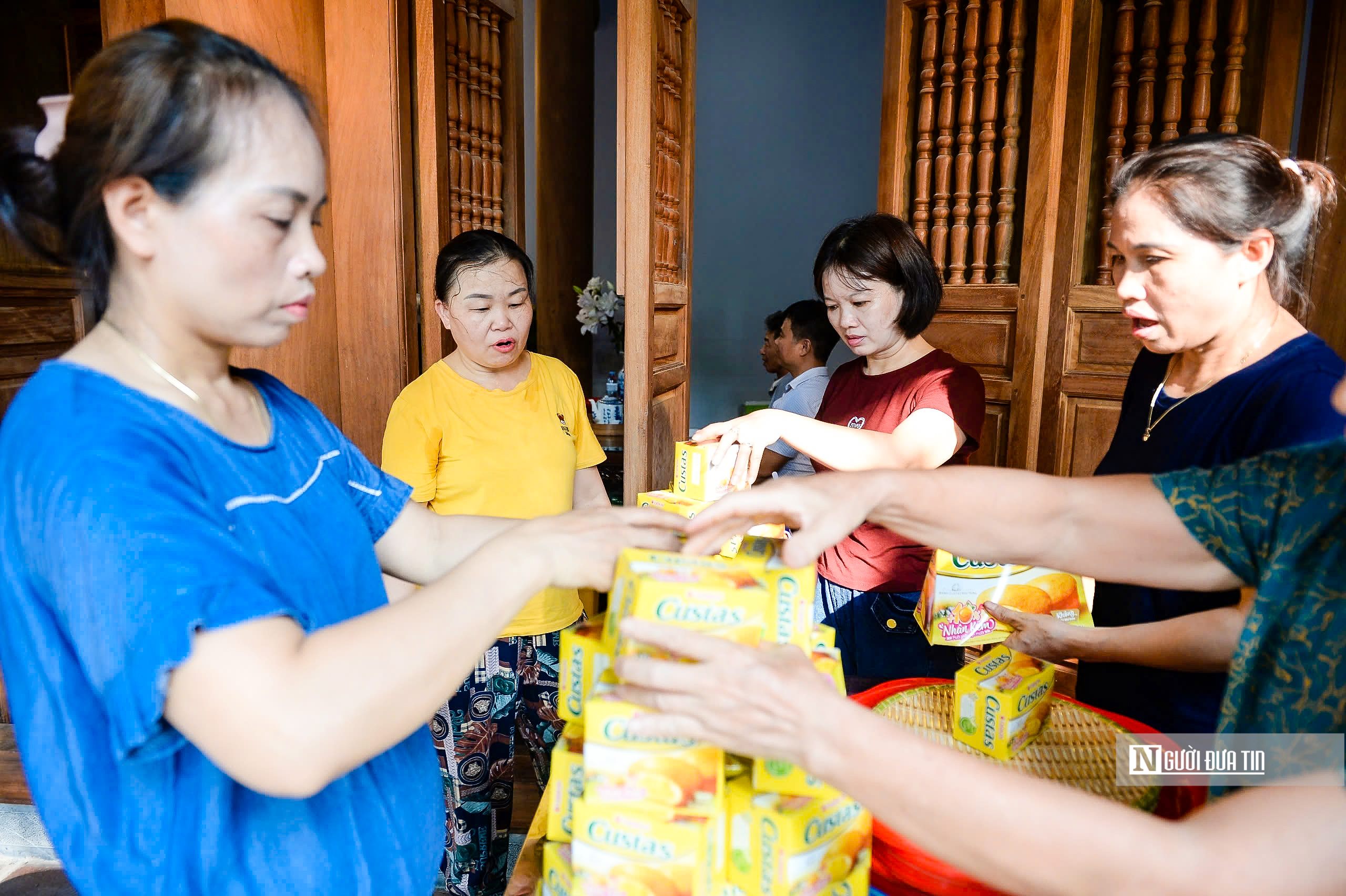 Hà Nội: Người dân thắp hương tưởng niệm cố Tổng Bí thư Nguyễn Phú Trọng- Ảnh 3. Hà Nội: Người dân thắp hương tưởng niệm cố Tổng Bí thư Nguyễn Phú Trọng- Ảnh 3.