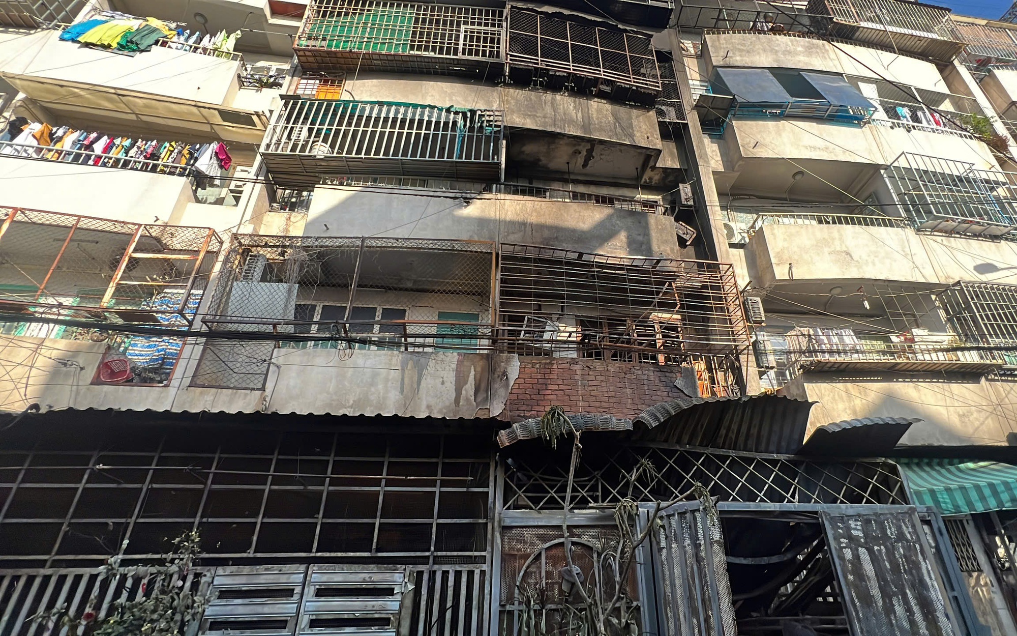 Xác định nguyên nhân gây cháy cư xá Độc Lập làm 8 người chết