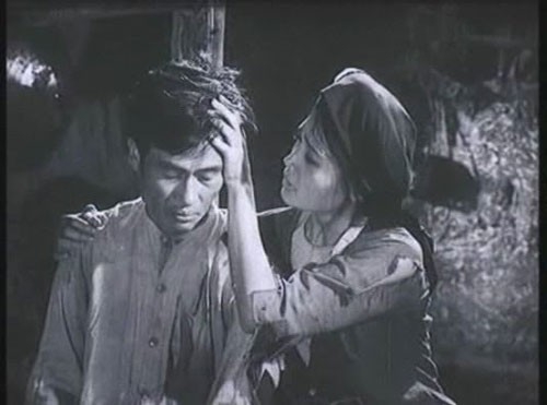 "Chị Dậu" - NSƯT Lê Vân: Mỹ nhân Hà thành đa đoan, hạnh phúc tuổi xế chiều- Ảnh 3. "Chị Dậu" - NSƯT Lê Vân: Mỹ nhân Hà thành đa đoan, hạnh phúc tuổi xế chiều- Ảnh 3.