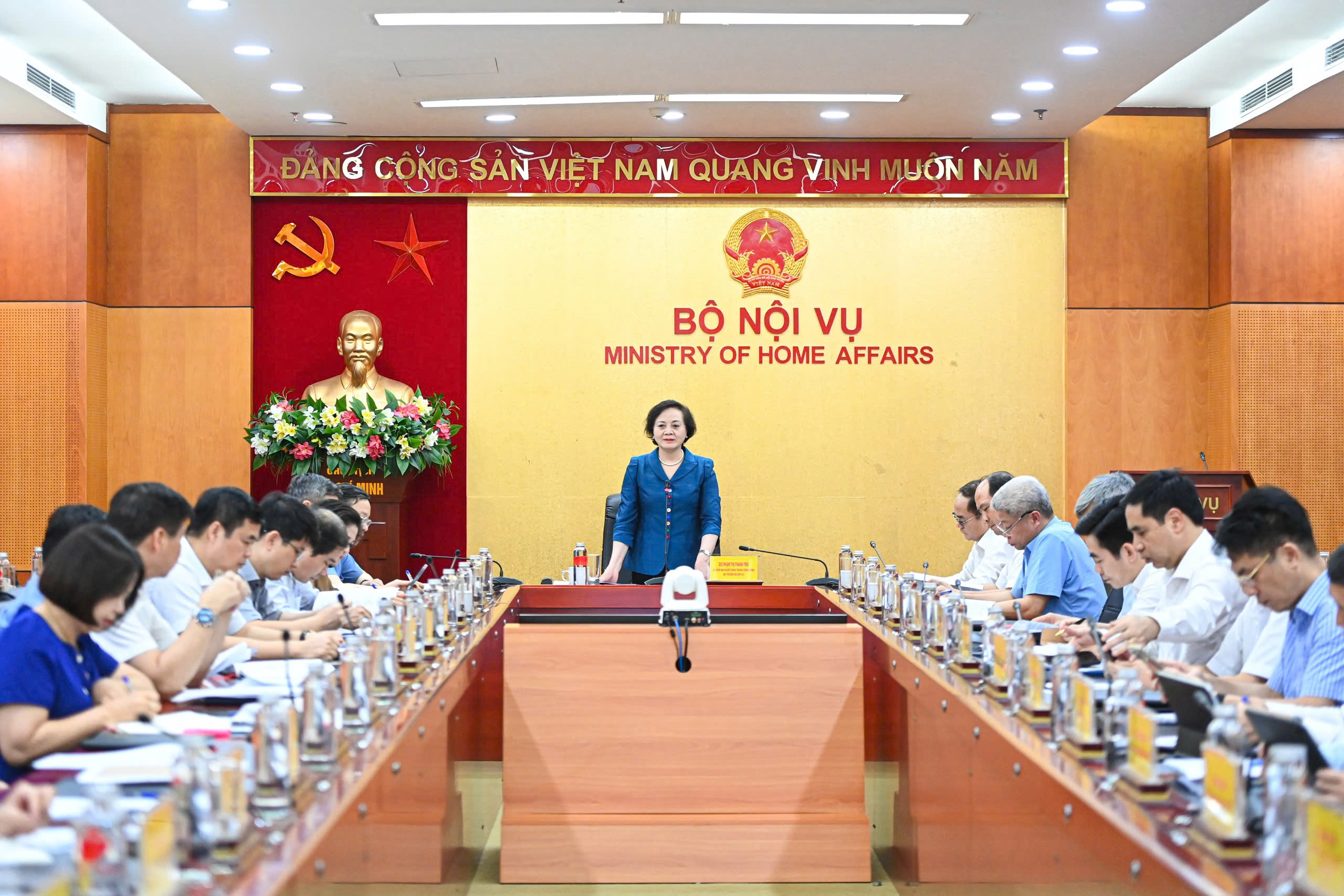 Rà soát, điều chỉnh mức lương cơ sở, phụ cấp chức vụ khi thực hiện chính quyền 2 cấp- Ảnh 1. Rà soát, điều chỉnh mức lương cơ sở, phụ cấp chức vụ khi thực hiện chính quyền 2 cấp- Ảnh 1.
