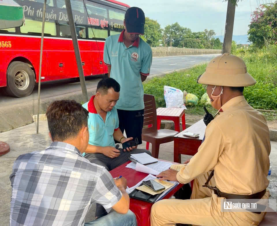 Hà Tĩnh đồng loạt ra quân trấn áp tội phạm, bảo vệ an ninh Đại hội Đảng - Ảnh 4.