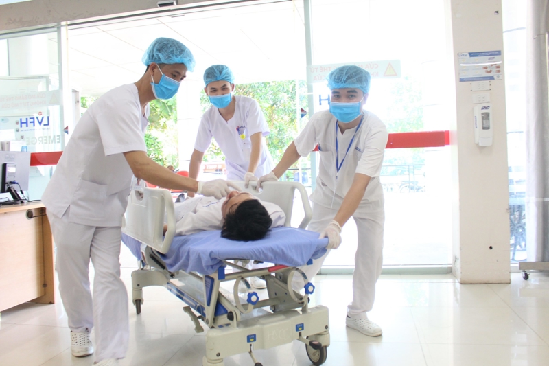 Căn bệnh thầm lặng đe dọa tính mạng, phân biệt đột tử và đột quỵ ra sao? - Ảnh 2.