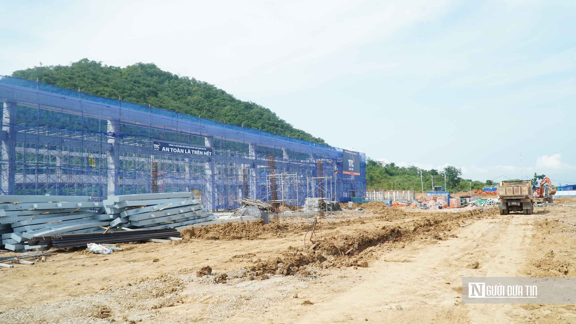 Ngổn ngang công trường dự án Trạm dừng nghỉ cao tốc Vĩnh Hảo – Phan Thiết- Ảnh 1.