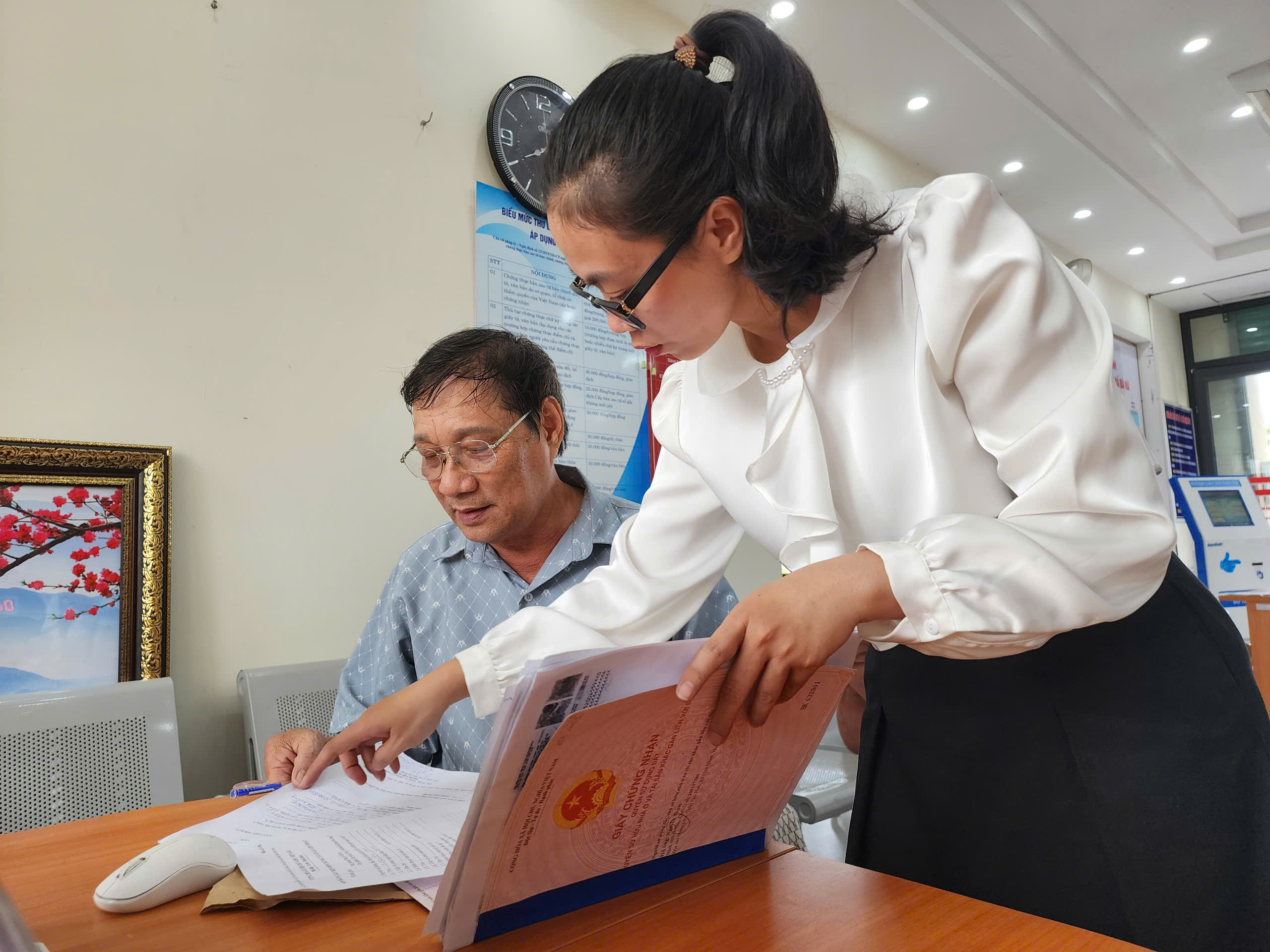 Đà Nẵng yêu cầu công khai, minh bạch trong xét nghỉ việc cán bộ- Ảnh 1. Đà Nẵng yêu cầu công khai, minh bạch trong xét nghỉ việc cán bộ- Ảnh 1.