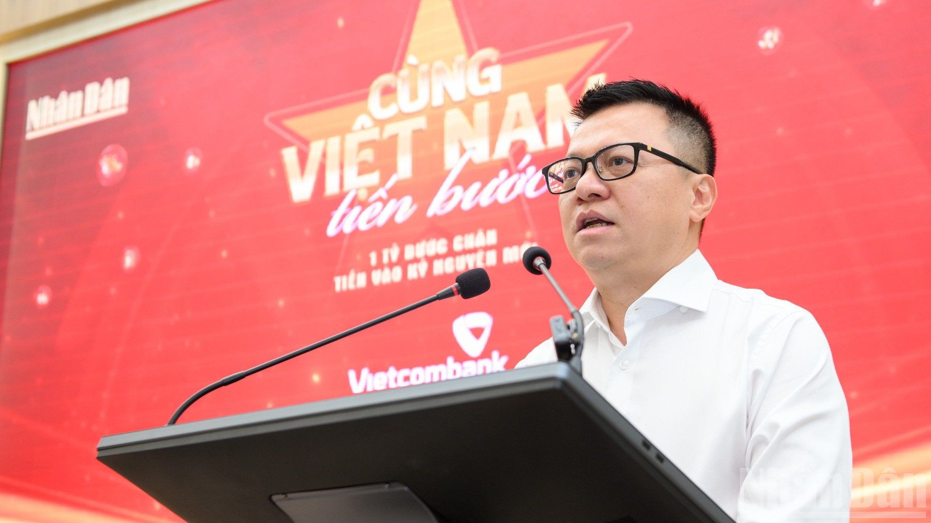 “Cùng Việt Nam tiến bước”: Lan tỏa những giá trị chưa từng có tiền lệ- Ảnh 3. “Cùng Việt Nam tiến bước”: Lan tỏa những giá trị chưa từng có tiền lệ- Ảnh 3.
