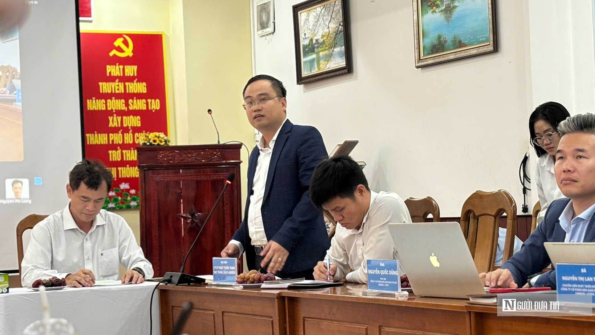 20 triệu m² mái nhà ở Tp.HCM có thể trở thành nguồn điện mặt trời cho trạm sạc- Ảnh 3. 20 triệu m² mái nhà ở Tp.HCM có thể trở thành nguồn điện mặt trời cho trạm sạc- Ảnh 3.