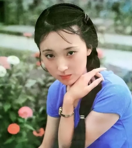 Cuộc đời kỳ lạ đầy xót xa của mỹ nhân đẹp nhất "Hồng lâu mộng"- Ảnh 2.