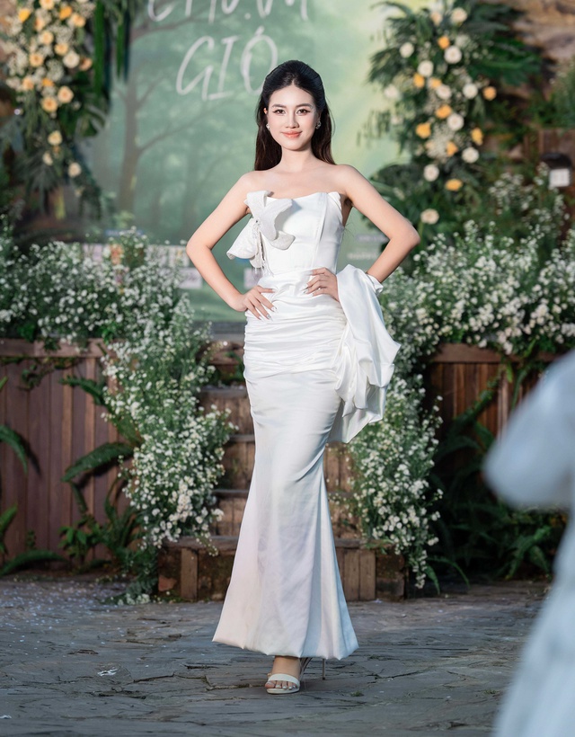 Cherry An Nhiên hút hồn trên sàn diễn “Chạm Gió” - Ảnh 6.