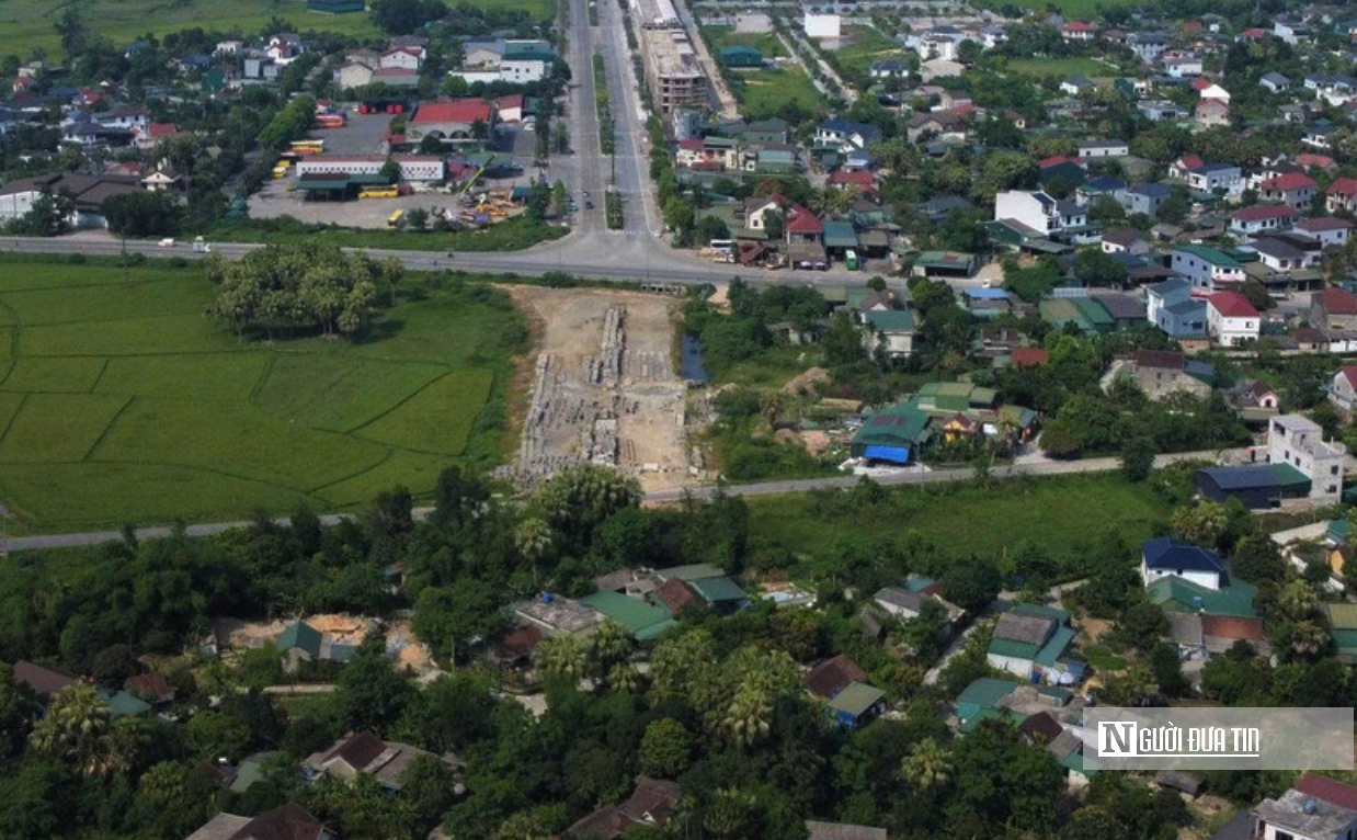 Hà Tĩnh: Tháo gỡ vướng mắc mặt bằng, sớm đưa dự án giao thông vào khai thác- Ảnh 1.