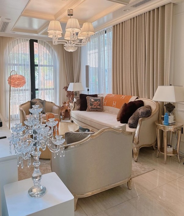 Không gian xa hoa bên trong tổ ấm tiền tỷ, rộng 600m2 của Lệ Quyên và Lâm Bảo Châu - Ảnh 13.