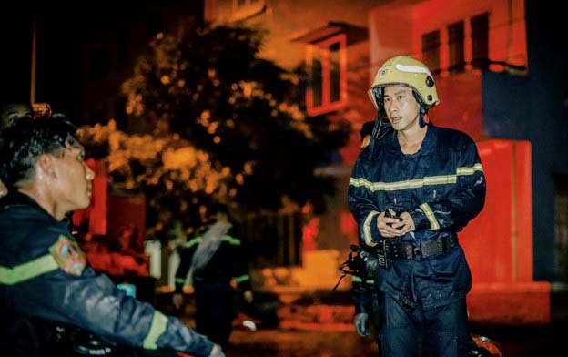 Trung tá Châu - nhân vật được truy lùng hơn cả dàn sao Chiến Sĩ Quả Cảm - Ảnh 4.