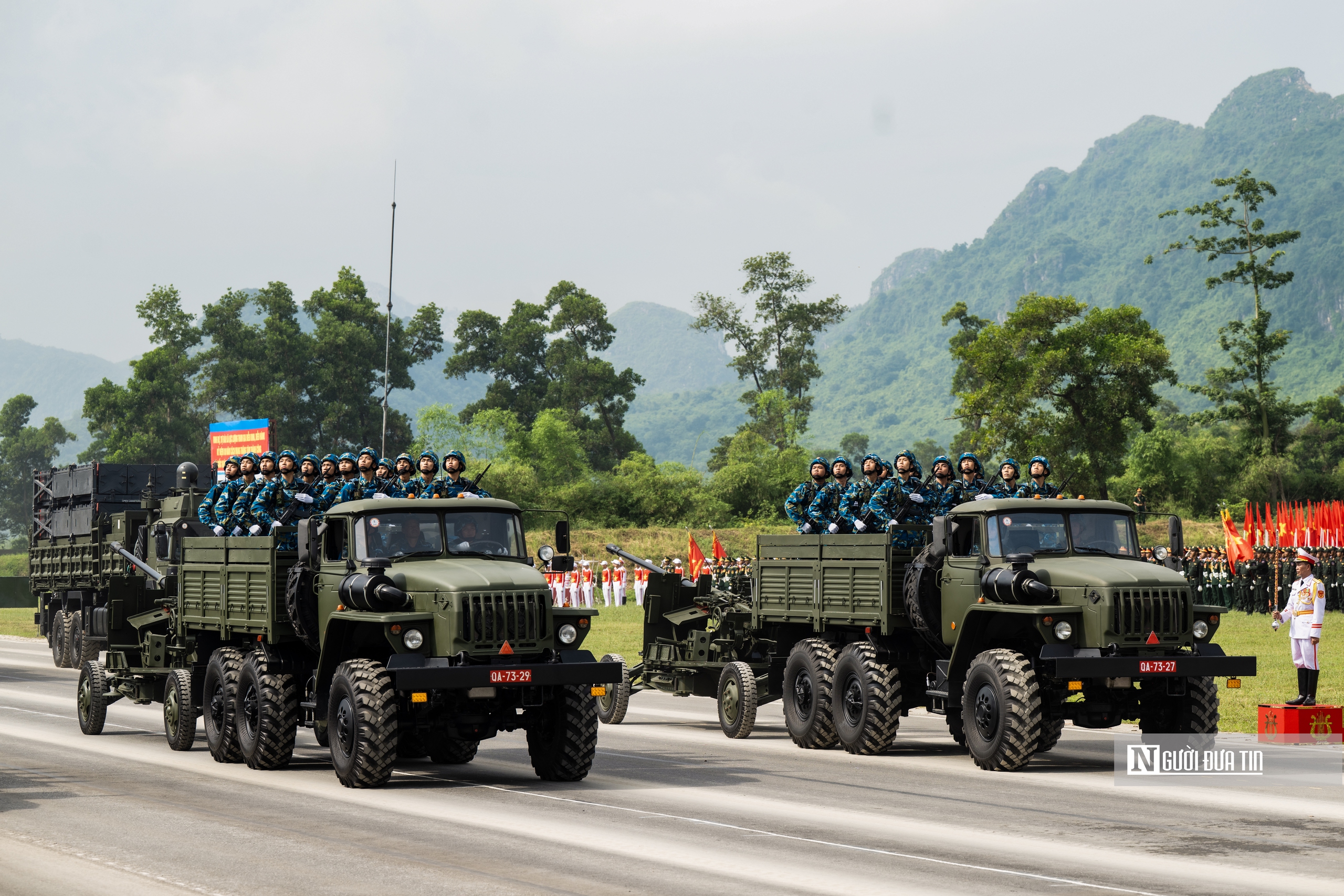 Cận cảnh khối phương tiện đặc chủng lần đầu hợp luyện cho sự kiện A80- Ảnh 7. Cận cảnh khối phương tiện đặc chủng lần đầu hợp luyện cho sự kiện A80- Ảnh 7.
