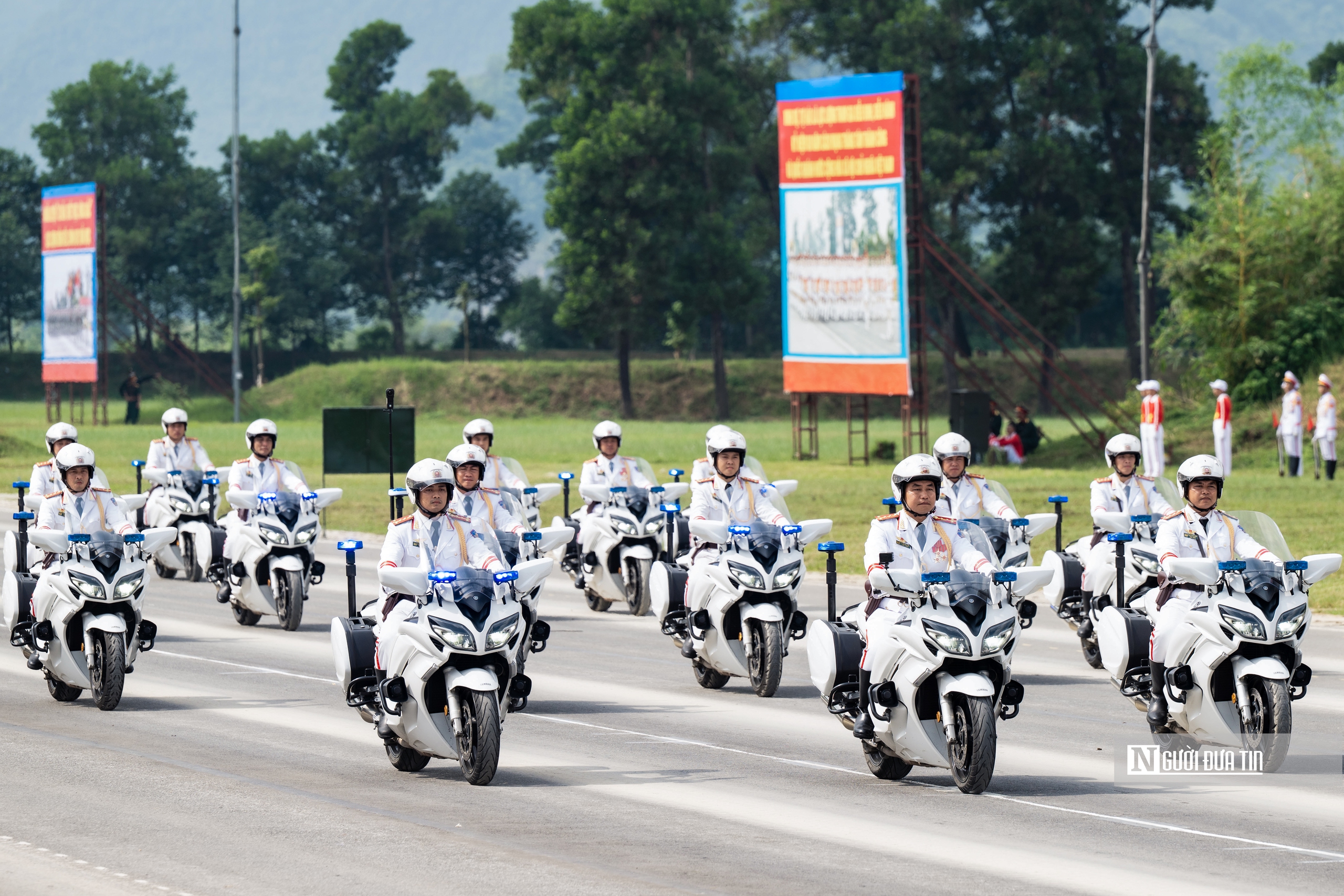 Cận cảnh khối phương tiện đặc chủng lần đầu hợp luyện cho sự kiện A80- Ảnh 23. Cận cảnh khối phương tiện đặc chủng lần đầu hợp luyện cho sự kiện A80- Ảnh 23.