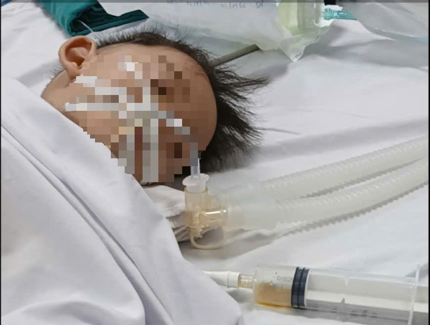 Bản tin 15/8: Kỳ tích cứu sống cháu bé 18 tháng tuổi sinh non bị đuối nước - Ảnh 1.