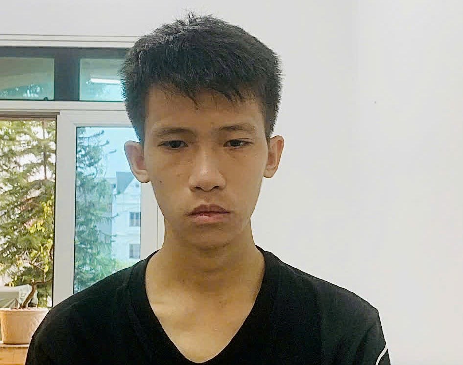 Bắt quả tang đối tượng đang mang bán cá thể động vật quý hiếm - Ảnh 1.