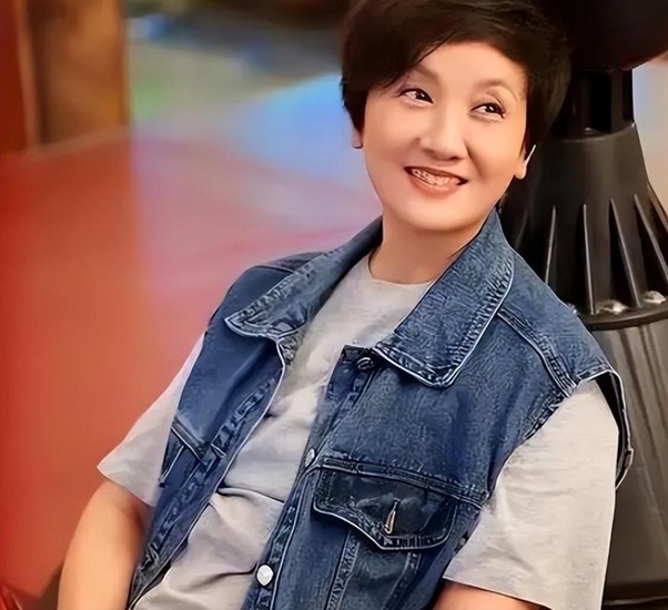 "Người đàn bà sắc sảo và ác độc nhất" của "Hồng lâu mộng": Mang tiếng tiểu tam, tủi hờn vì không thể sinh con- Ảnh 6. "Người đàn bà sắc sảo và ác độc nhất" của "Hồng lâu mộng": Mang tiếng tiểu tam, tủi hờn vì không thể sinh con- Ảnh 6.