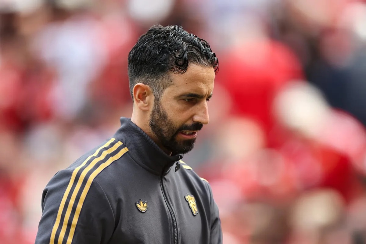 Manchester United chịu tổn thất lớn trước trận đấu với Arsenal - Ảnh 1.