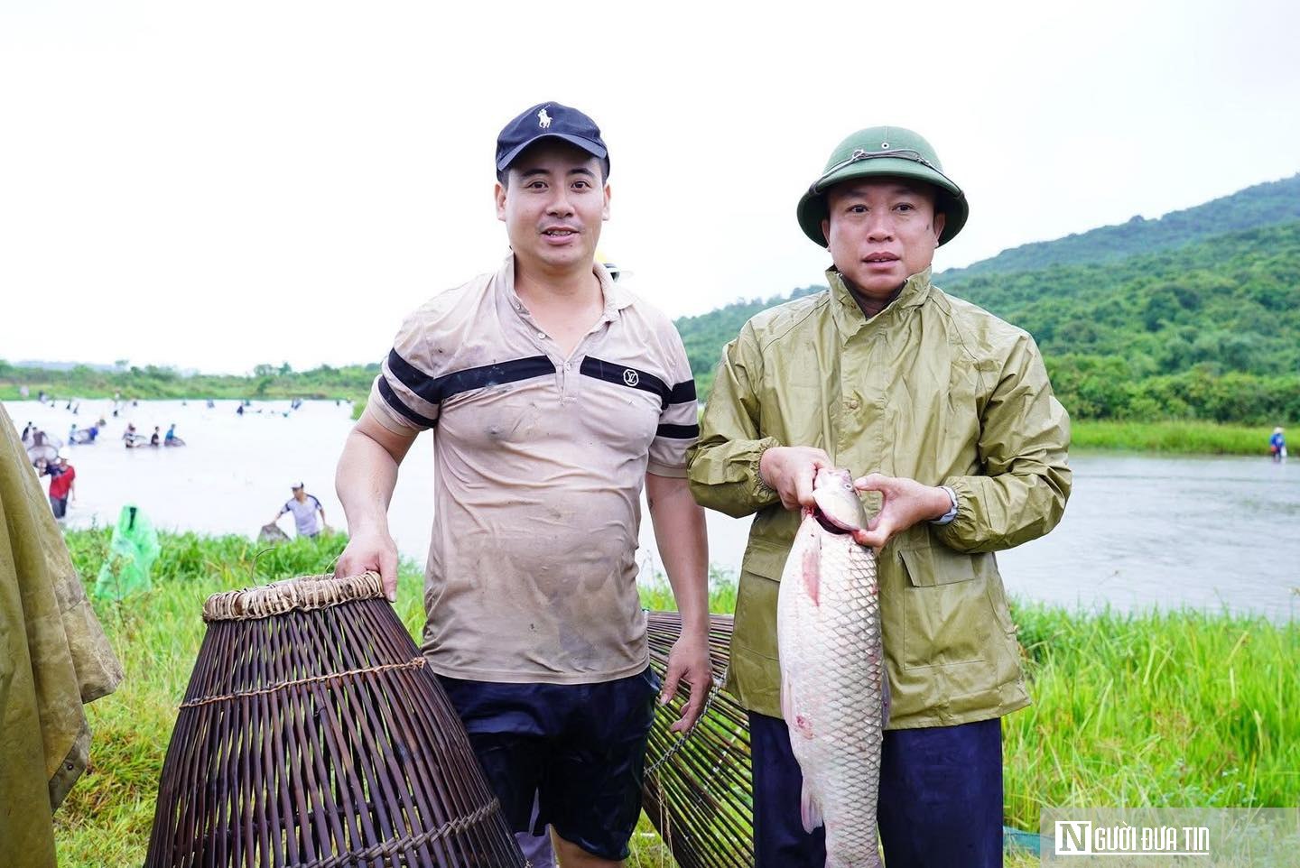 Độc đáo lễ hội đánh cá truyền thống lớn nhất ở Hà Tĩnh - Ảnh 1.