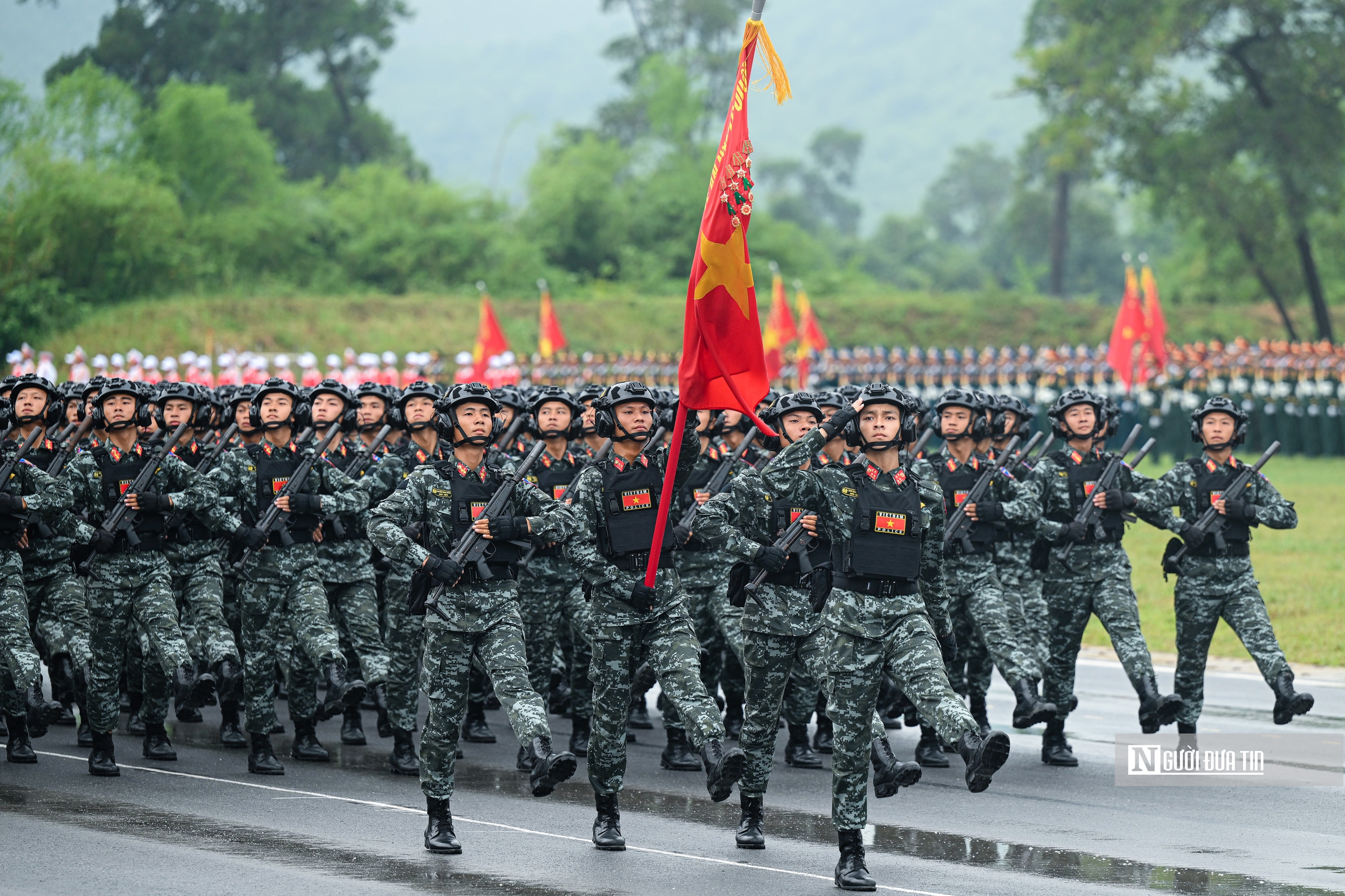 Bộ trưởng Bộ Quốc phòng kiểm tra buổi tổng hợp luyện lần thứ 4- Ảnh 1.